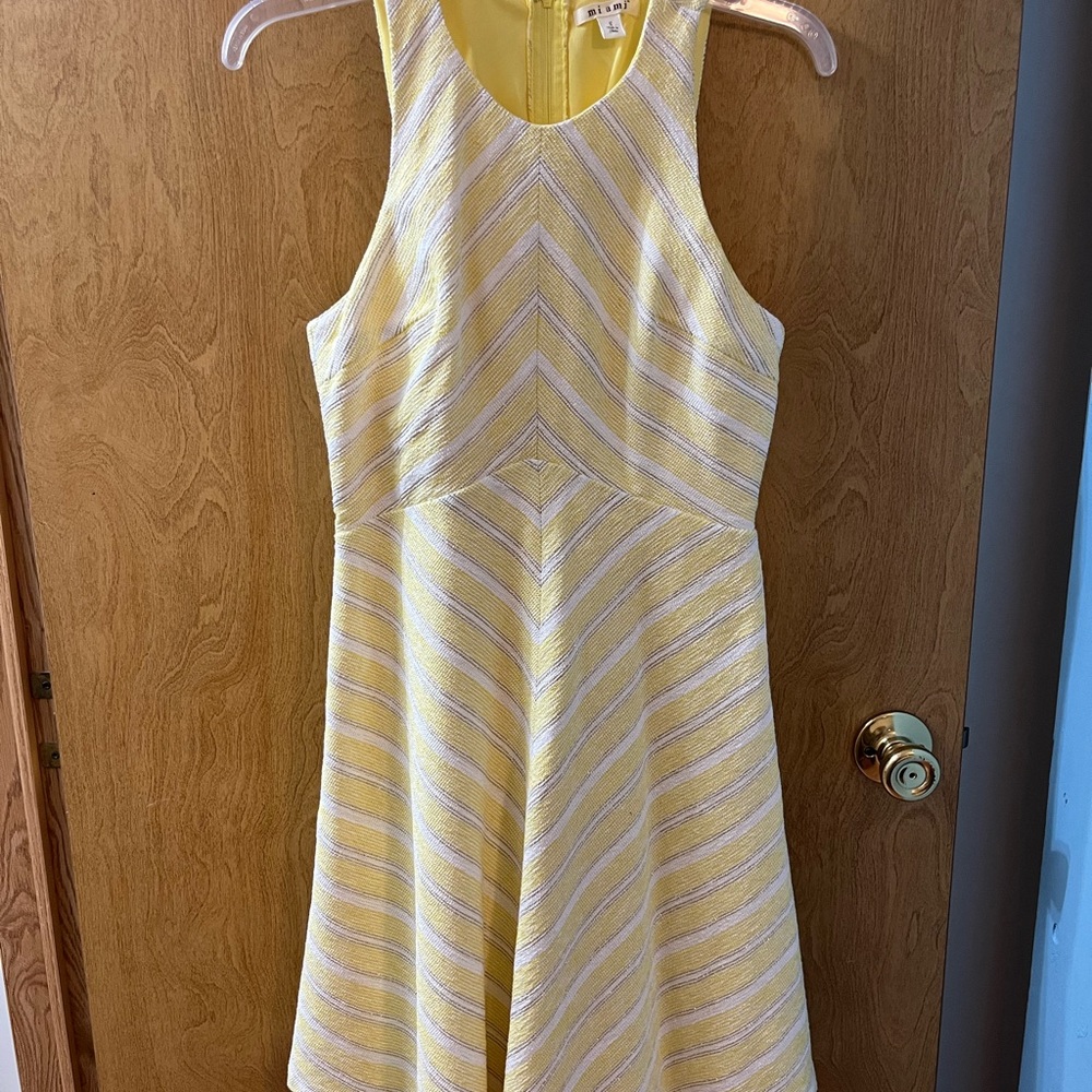 Miami Yellow Sleeveless  A-Line Flare Dress Lined Size Small